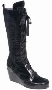 Extravagante Designer Stiefel für Damen von annette görtz